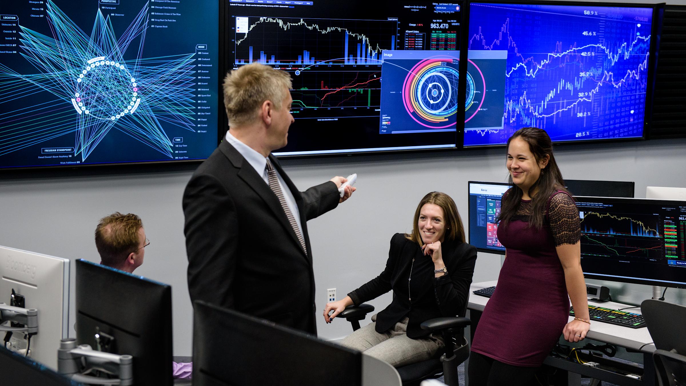 Students and professor in Hanlon 2