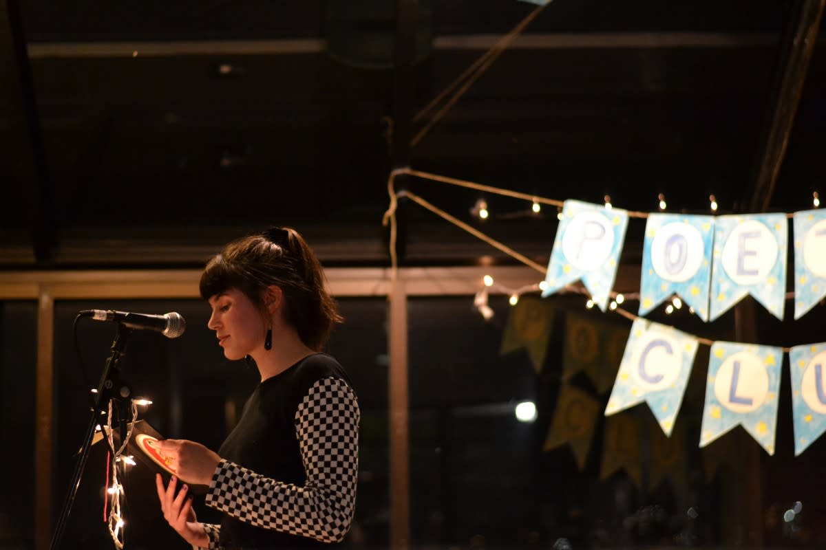 Visual arts and Technology senior Kelly McGowan at a poetry event