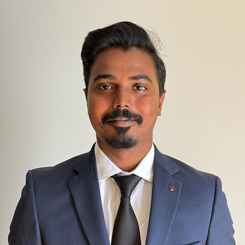 Headshot of Yash Tanaji Bhosale wearing business professional attire