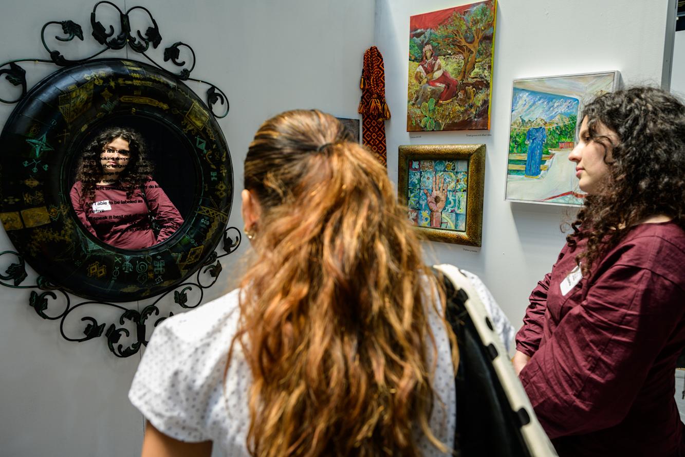 Expo slideshow 6