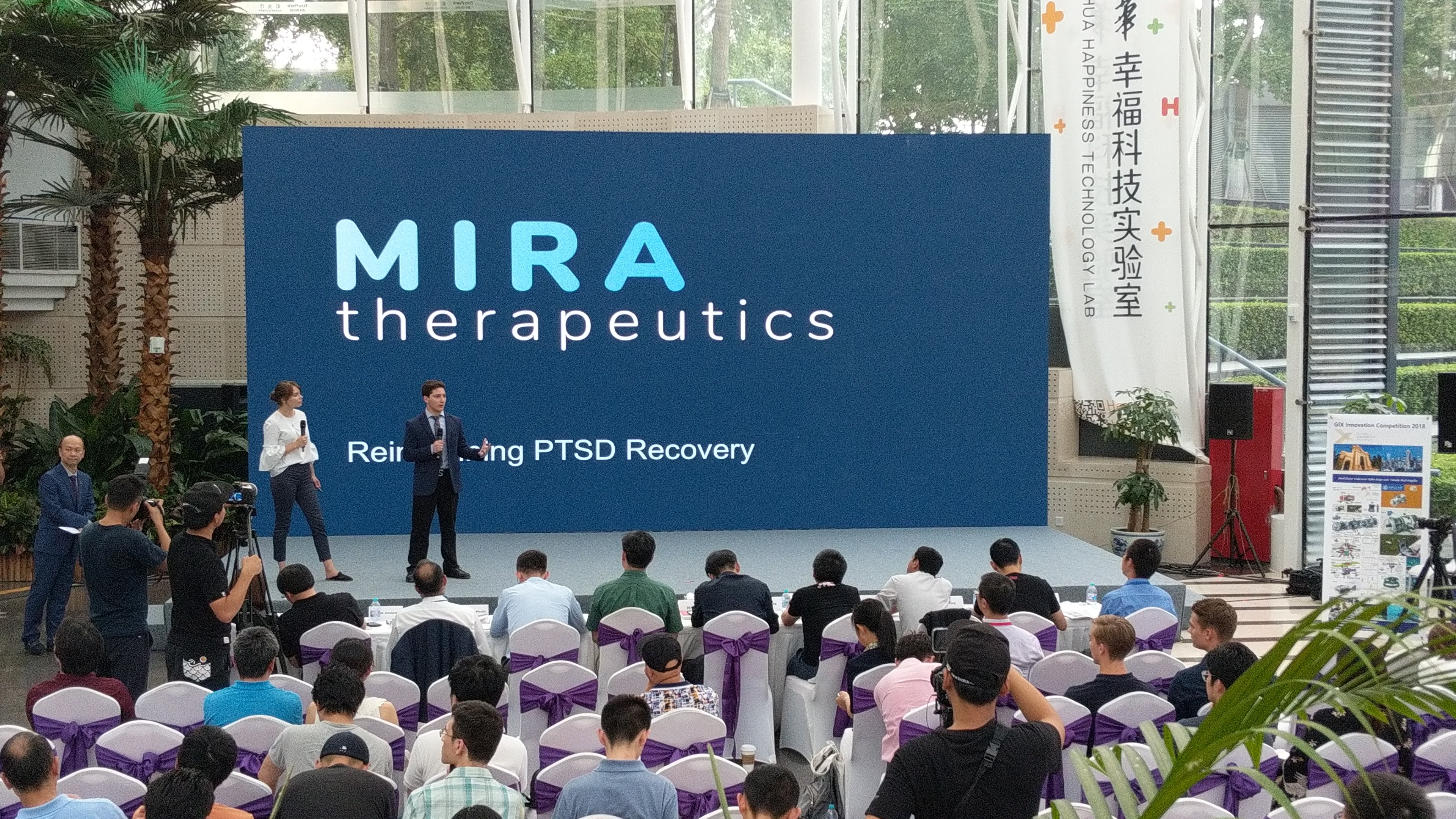 Stevens students presenting at competition 