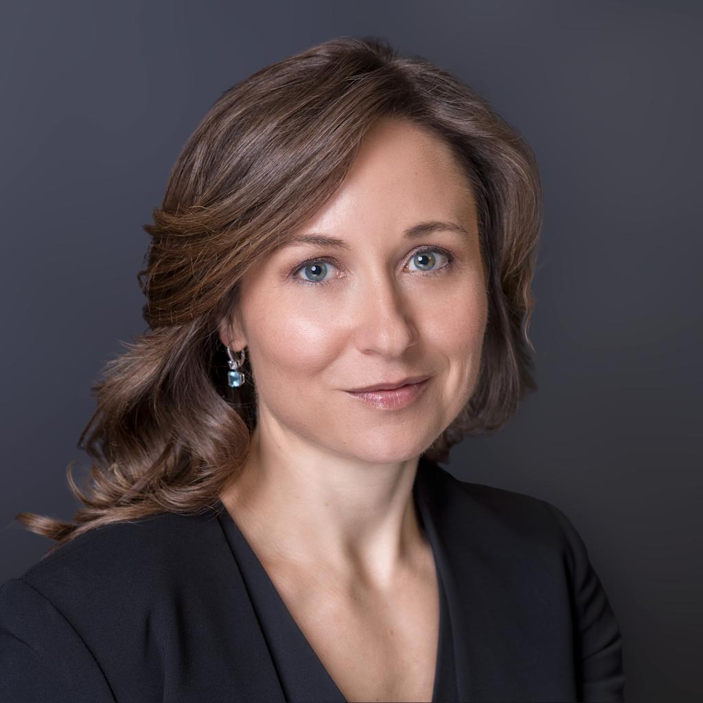 Lindsey Cormack (lcormack)