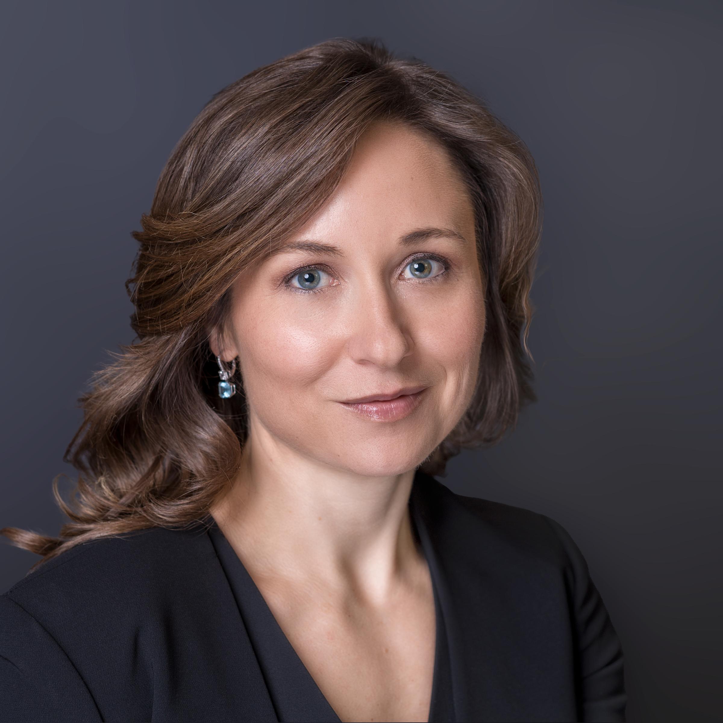 Lindsey Cormack (lcormack)