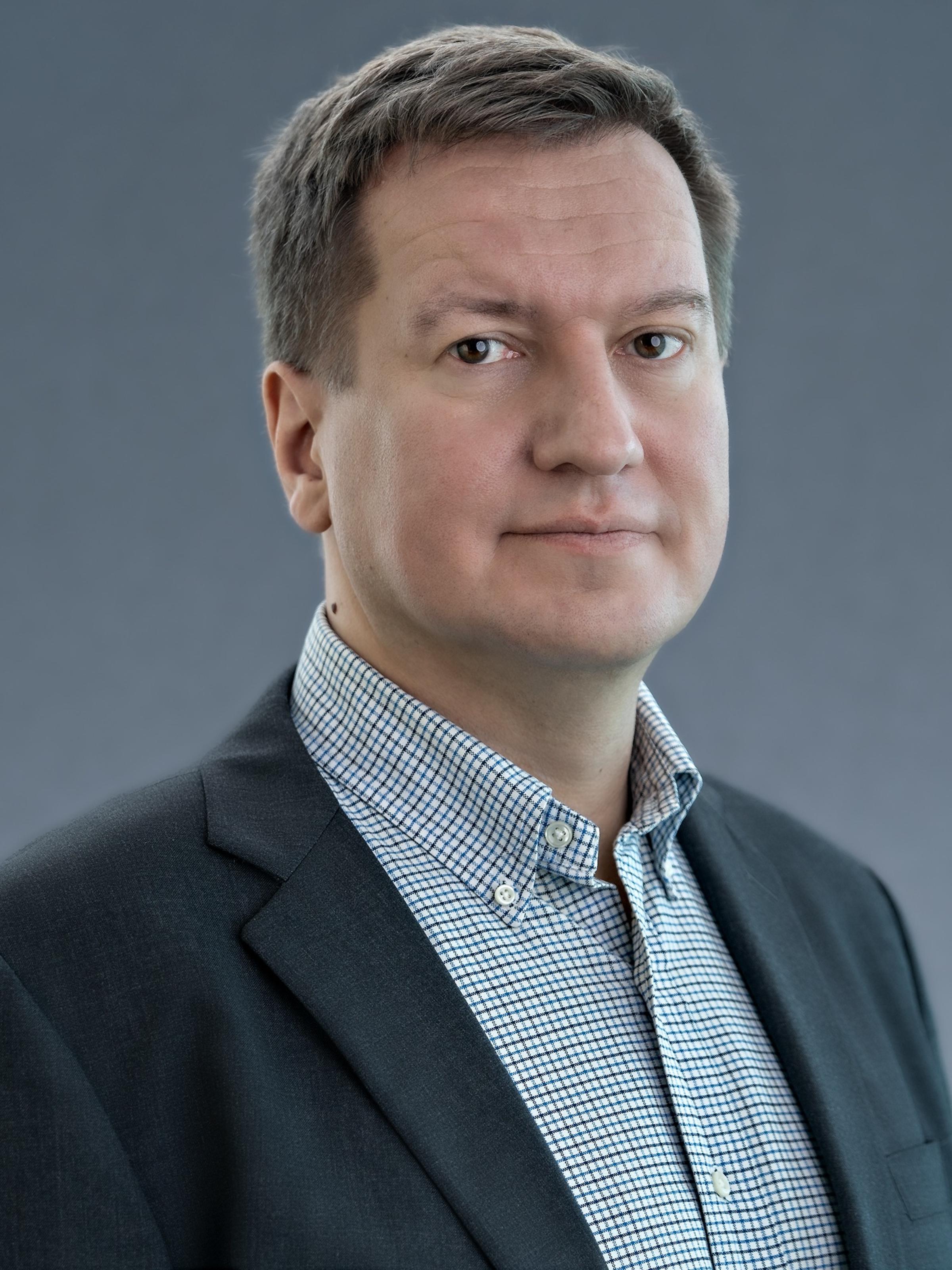 Aleksi Aaltonen Headshot