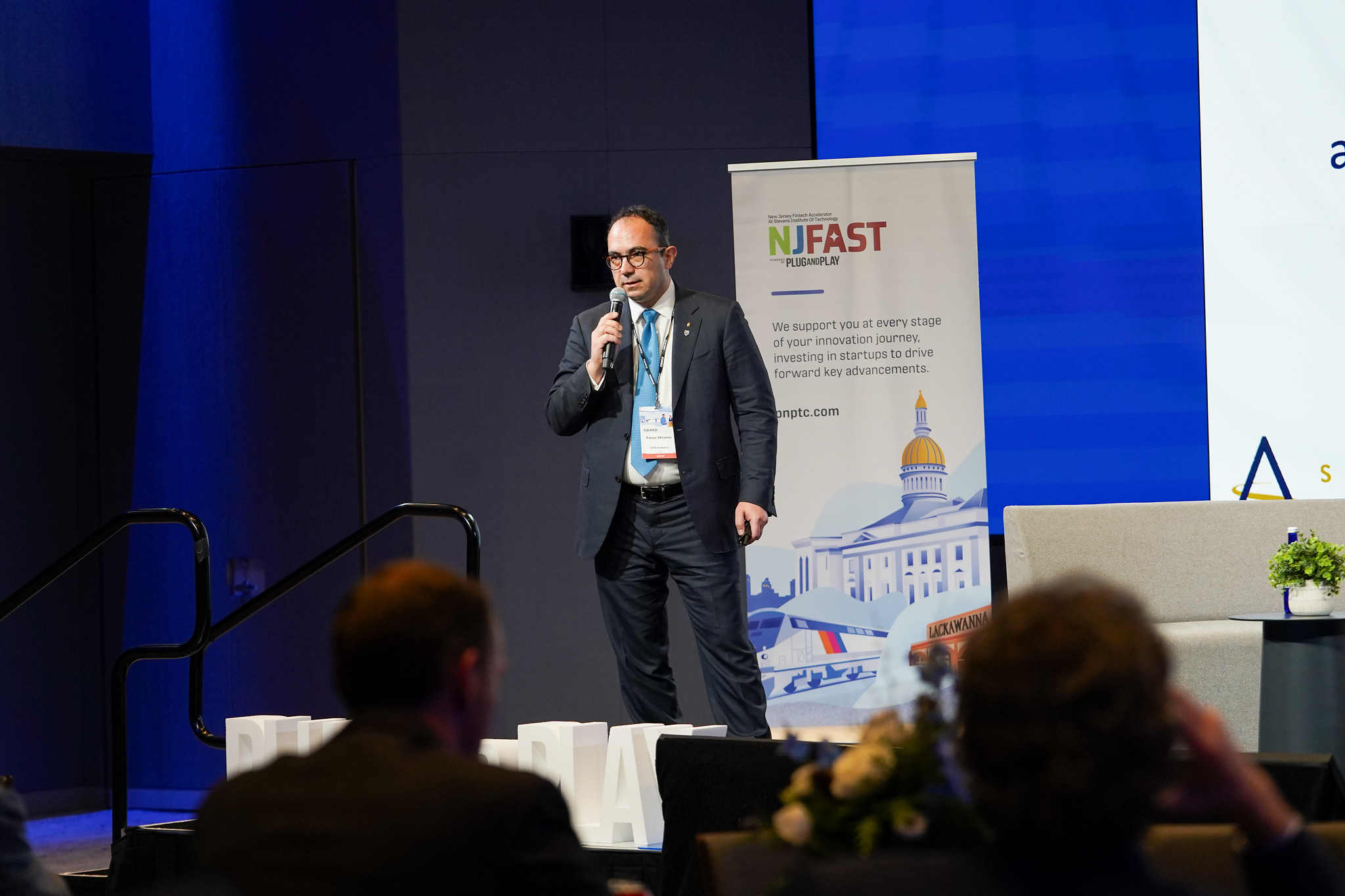 Panos Skliamis presents about Spin Analytics