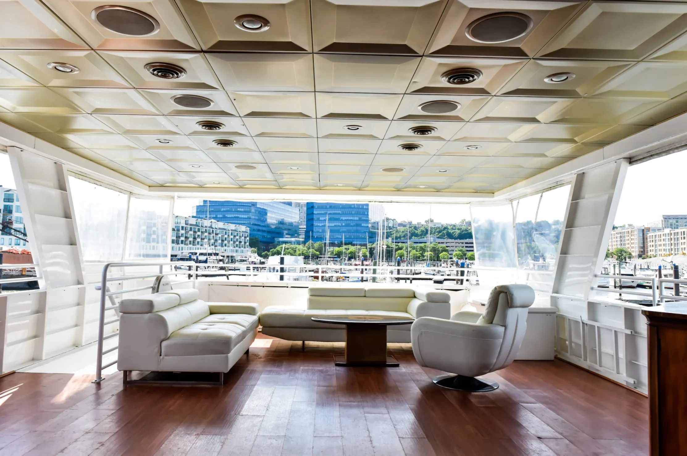 Dinner cruise indoor and outdoor lounge space