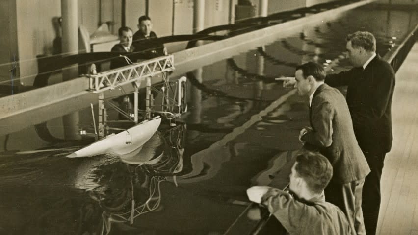 Photo of DavidsonLab in 1935