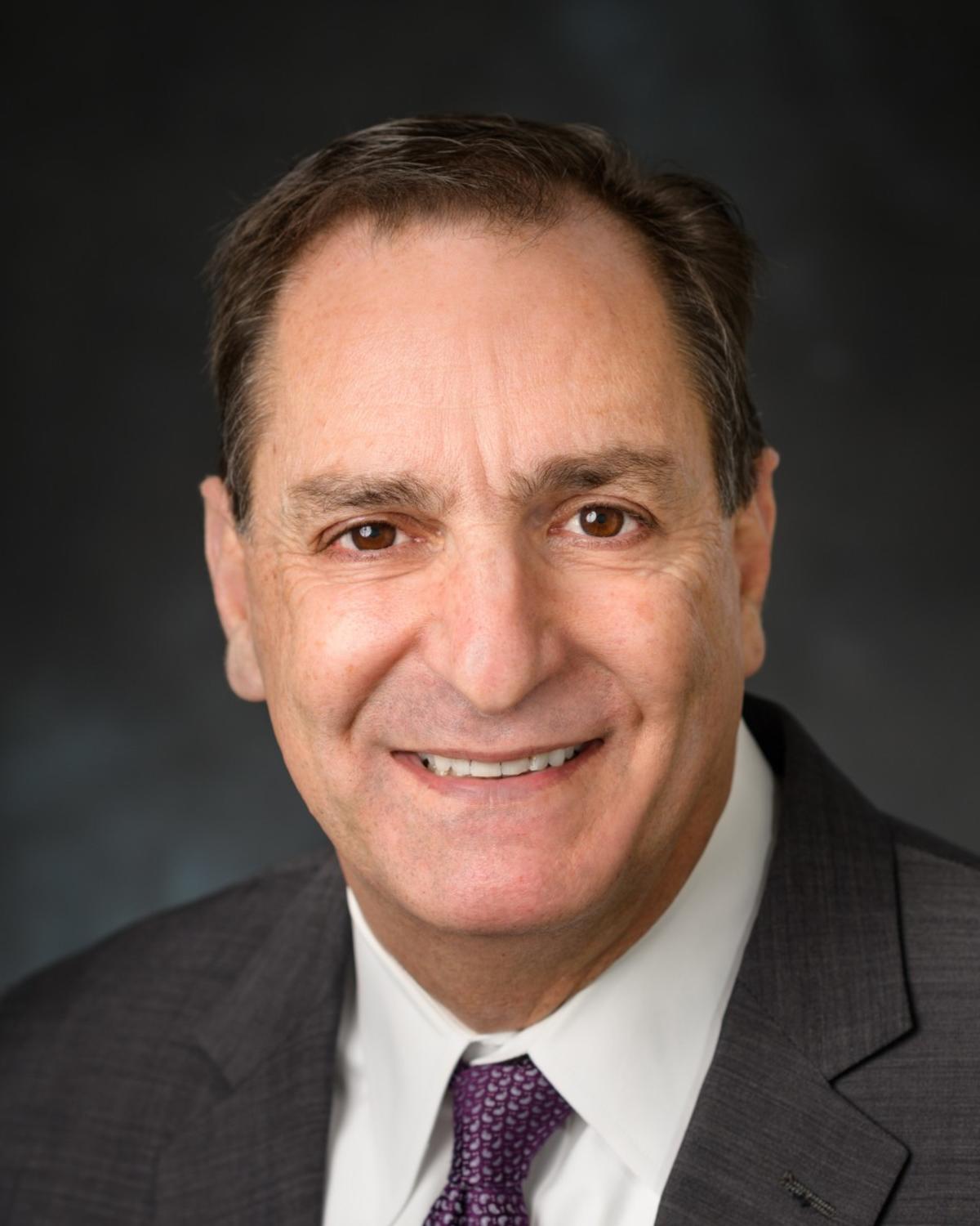 Robert Maffia Bio