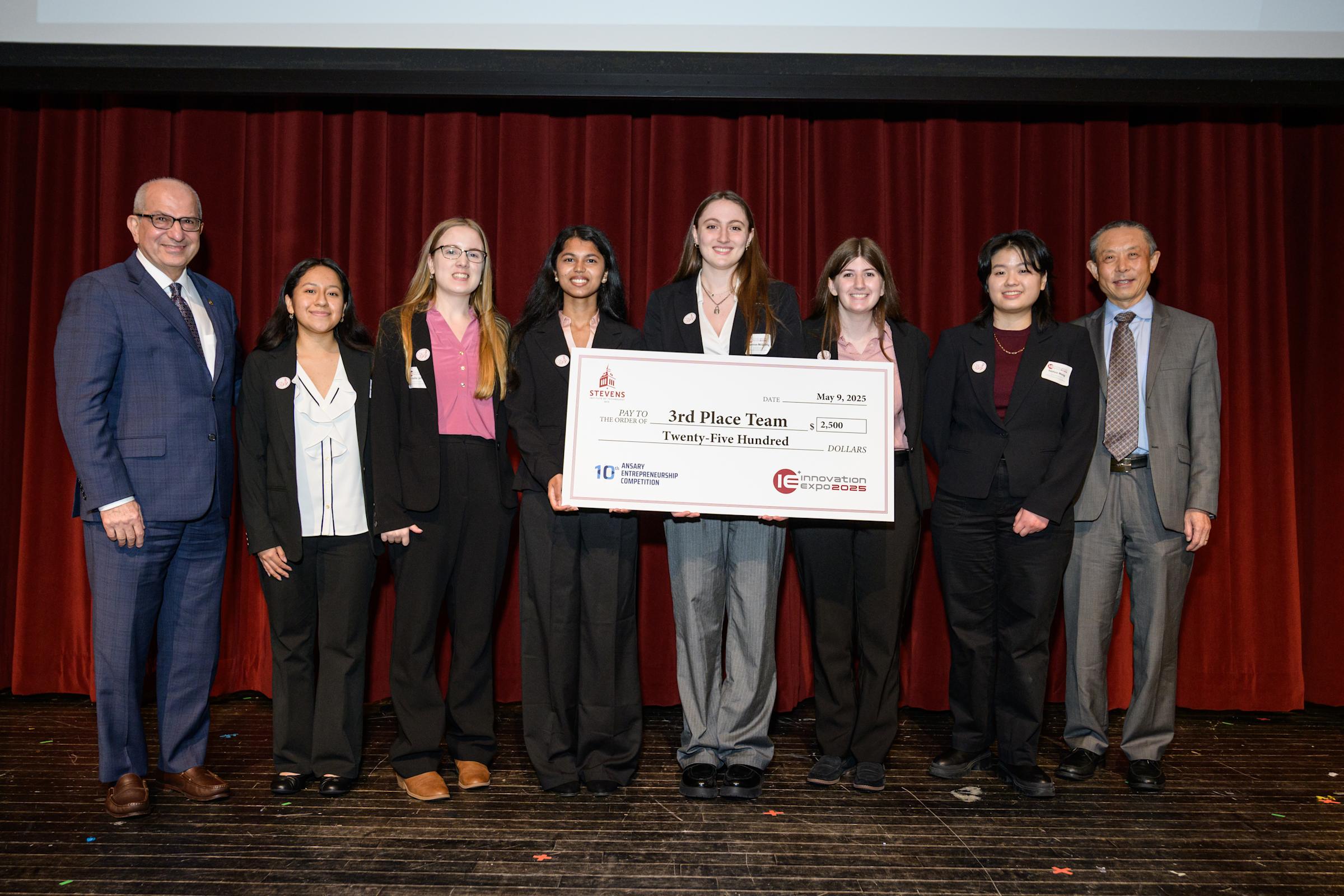 HeraHealth accepts thrid prize