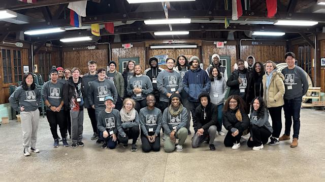 Group of Stevens students in a facility.
