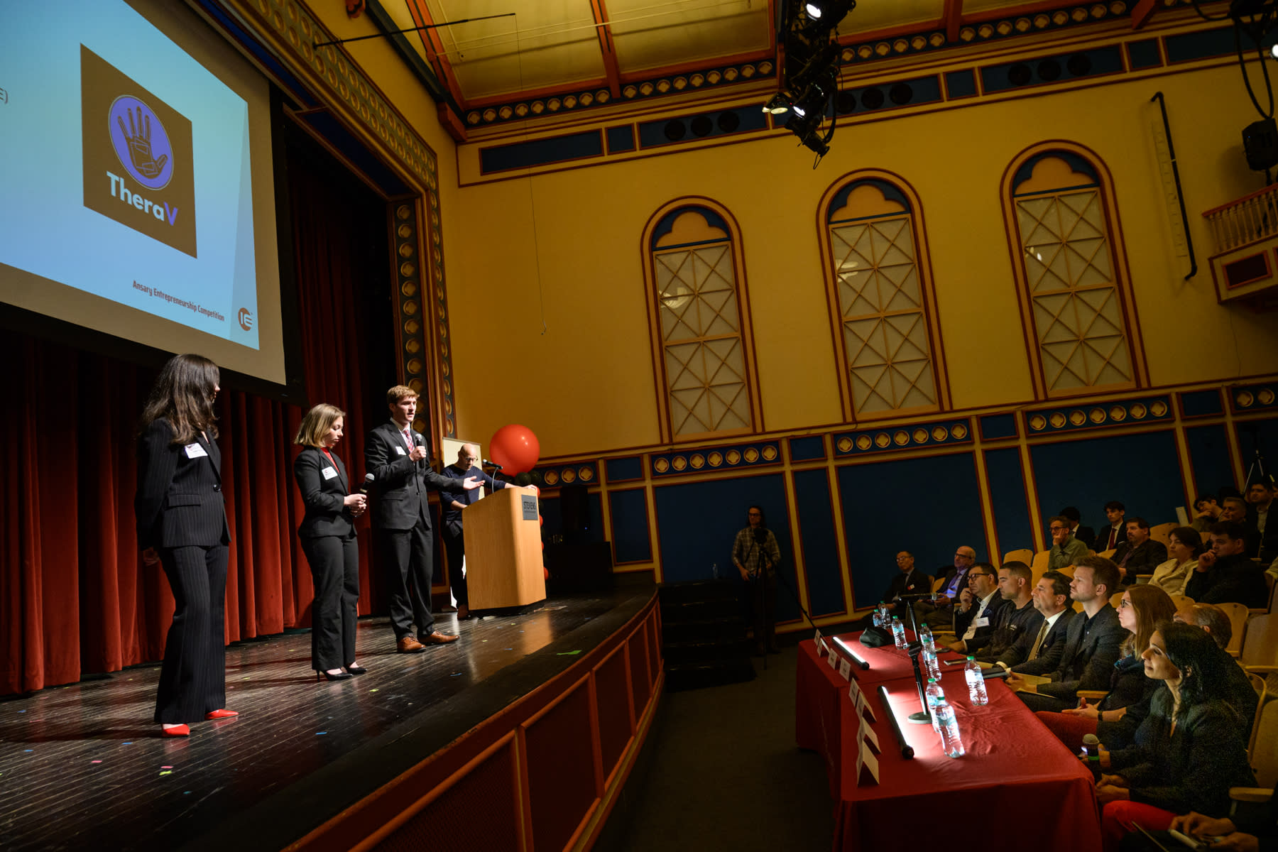 Expo slideshow 12