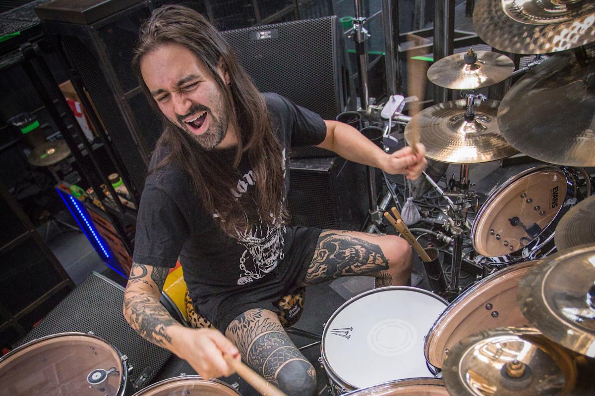 Alum Jay Weinberg ’14 playing the drums 