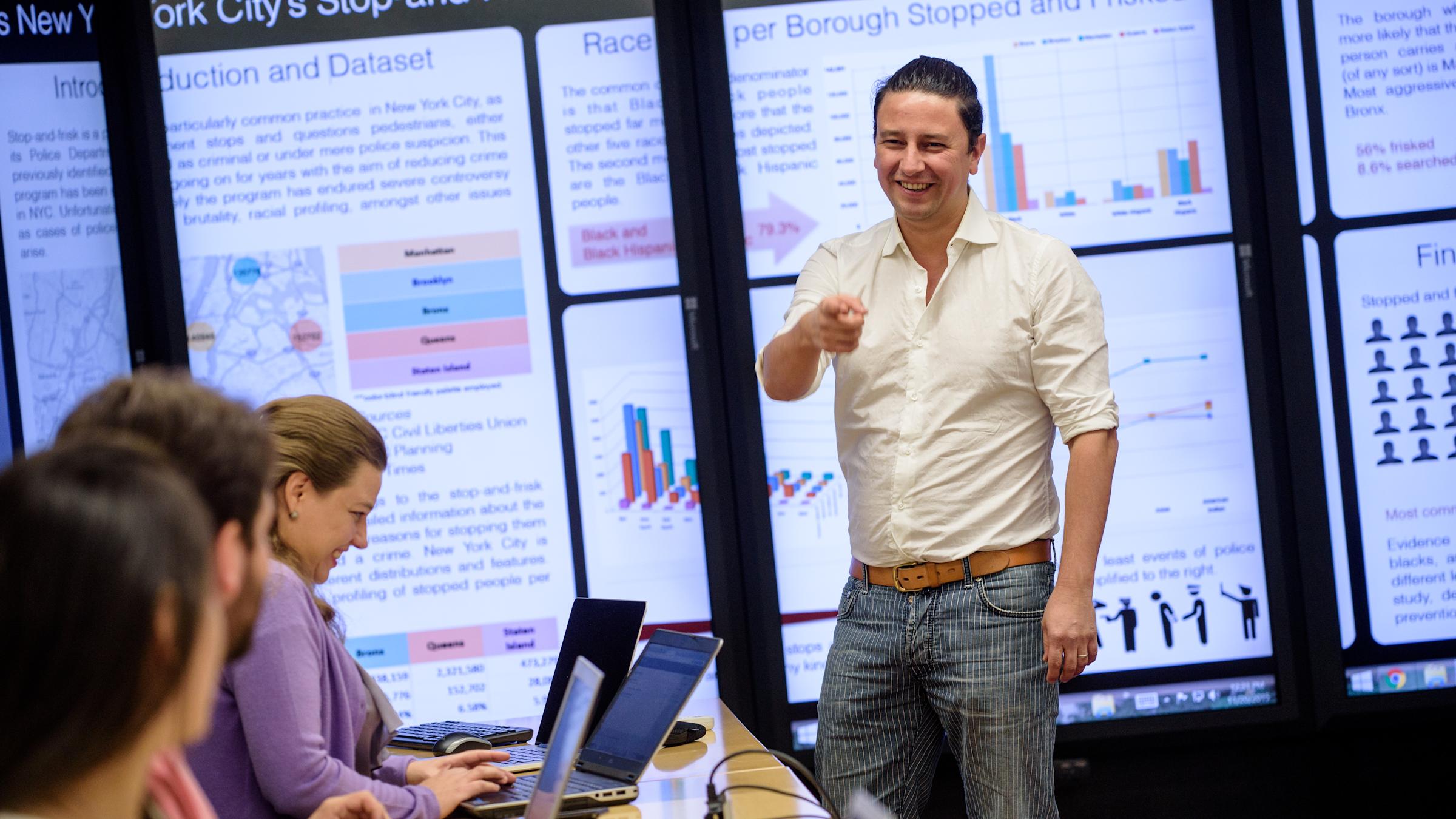 Stevens professor Jose Ramirez-Marquez lecturing in class