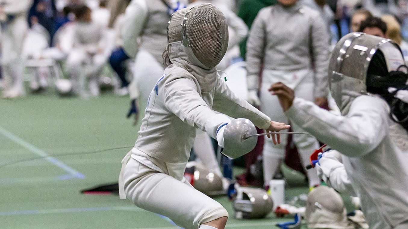 Arianna Daringa competes in a fencing bout. 