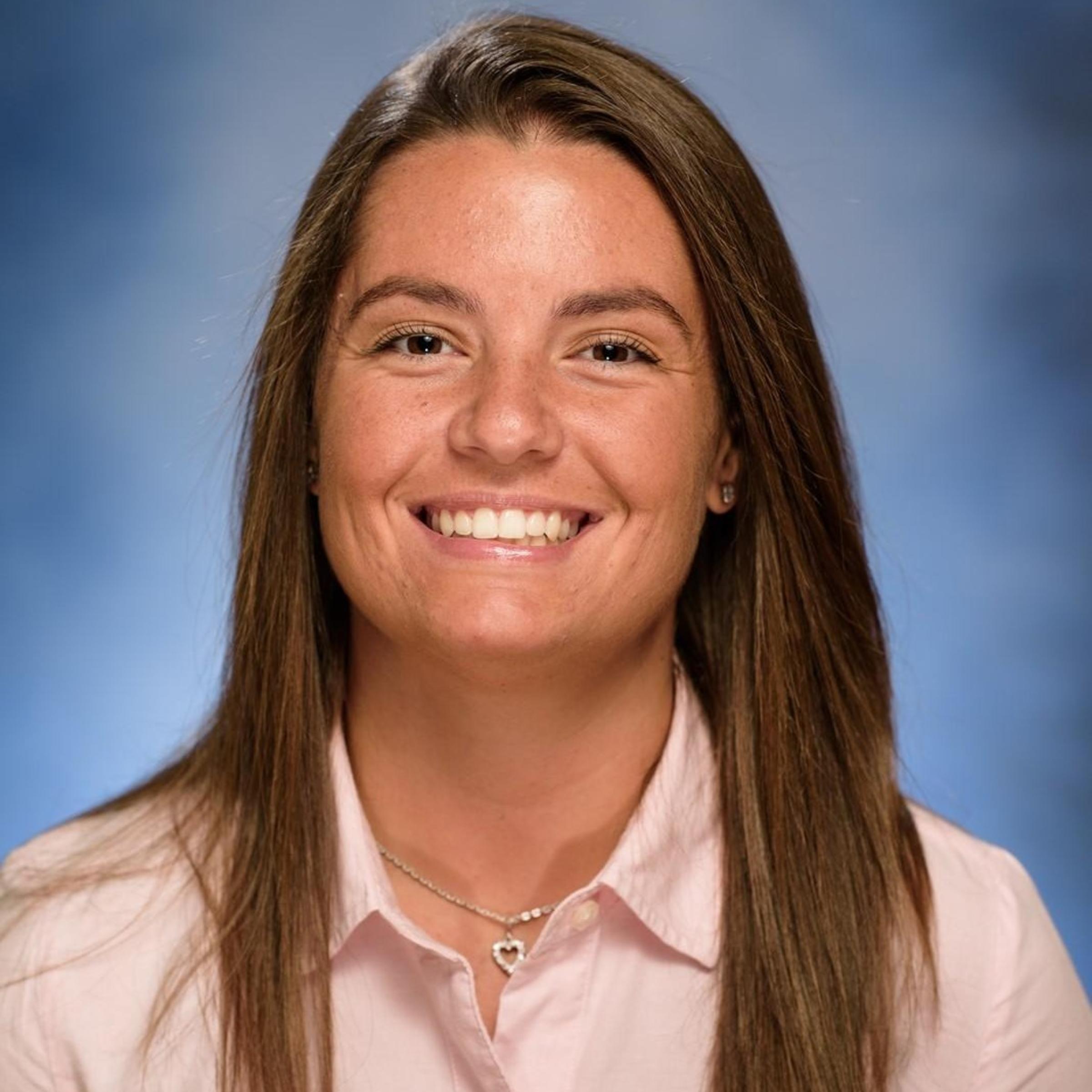 Emily Kaczmarek Headshot