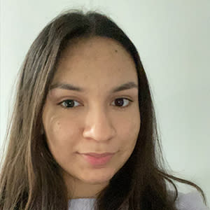 Headshot of Jennifer Salguero