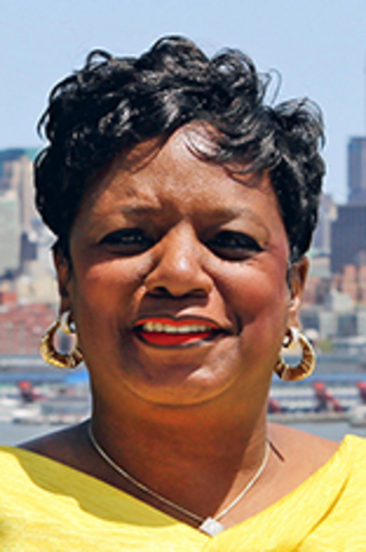 Headshot of Pam Charleston
