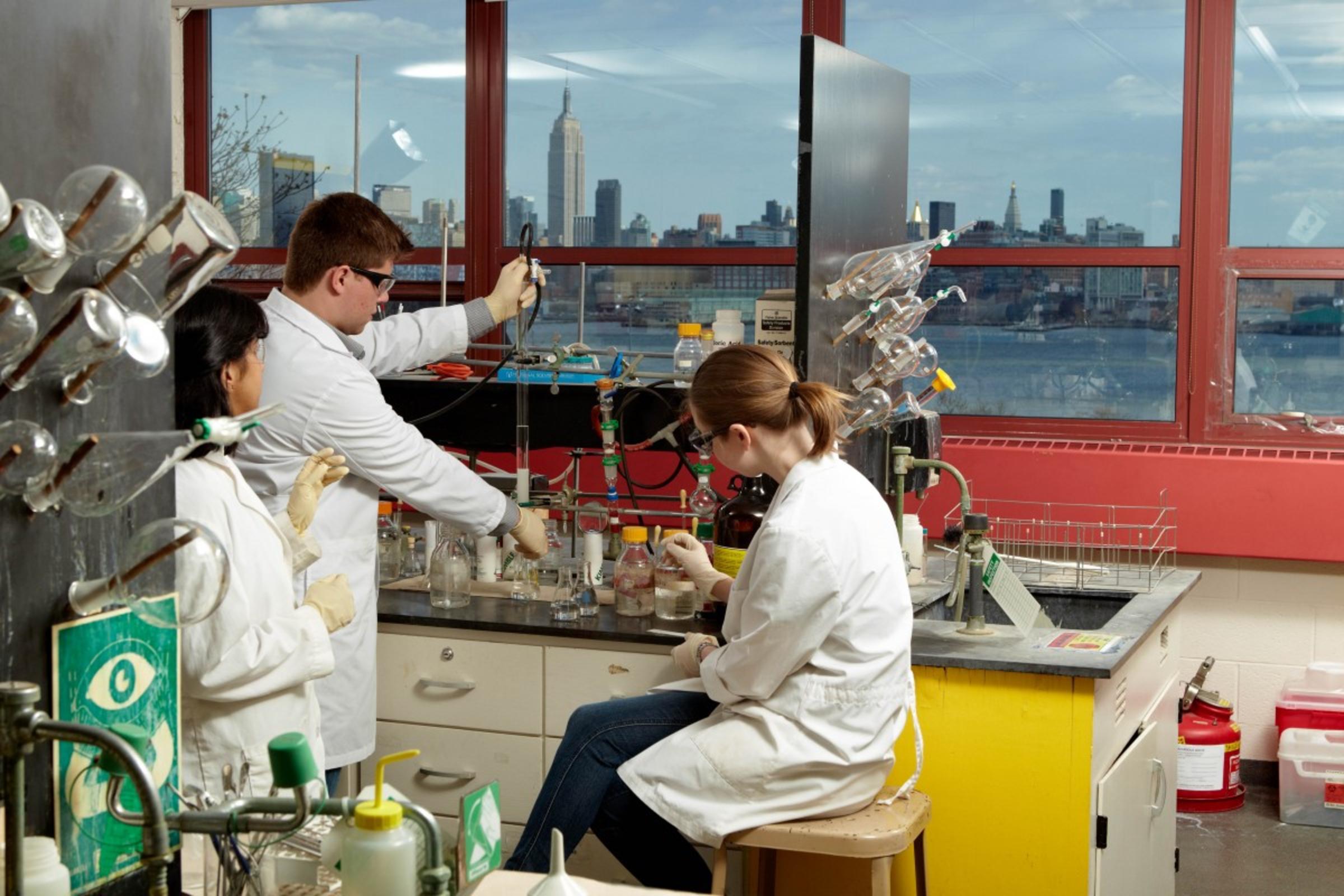 93edeac6aa3f9cc78b5f9429e42546d5