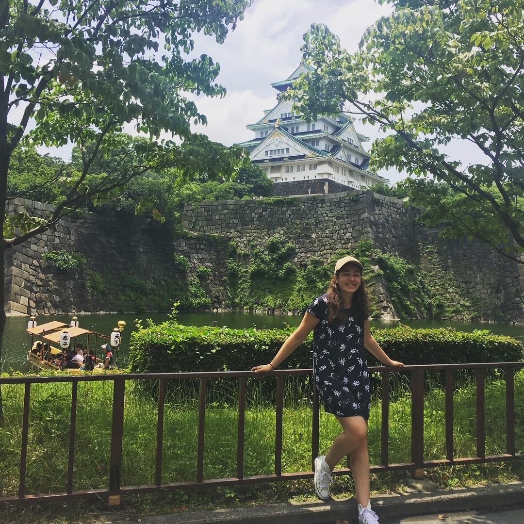Kaitlin Gili in Japan