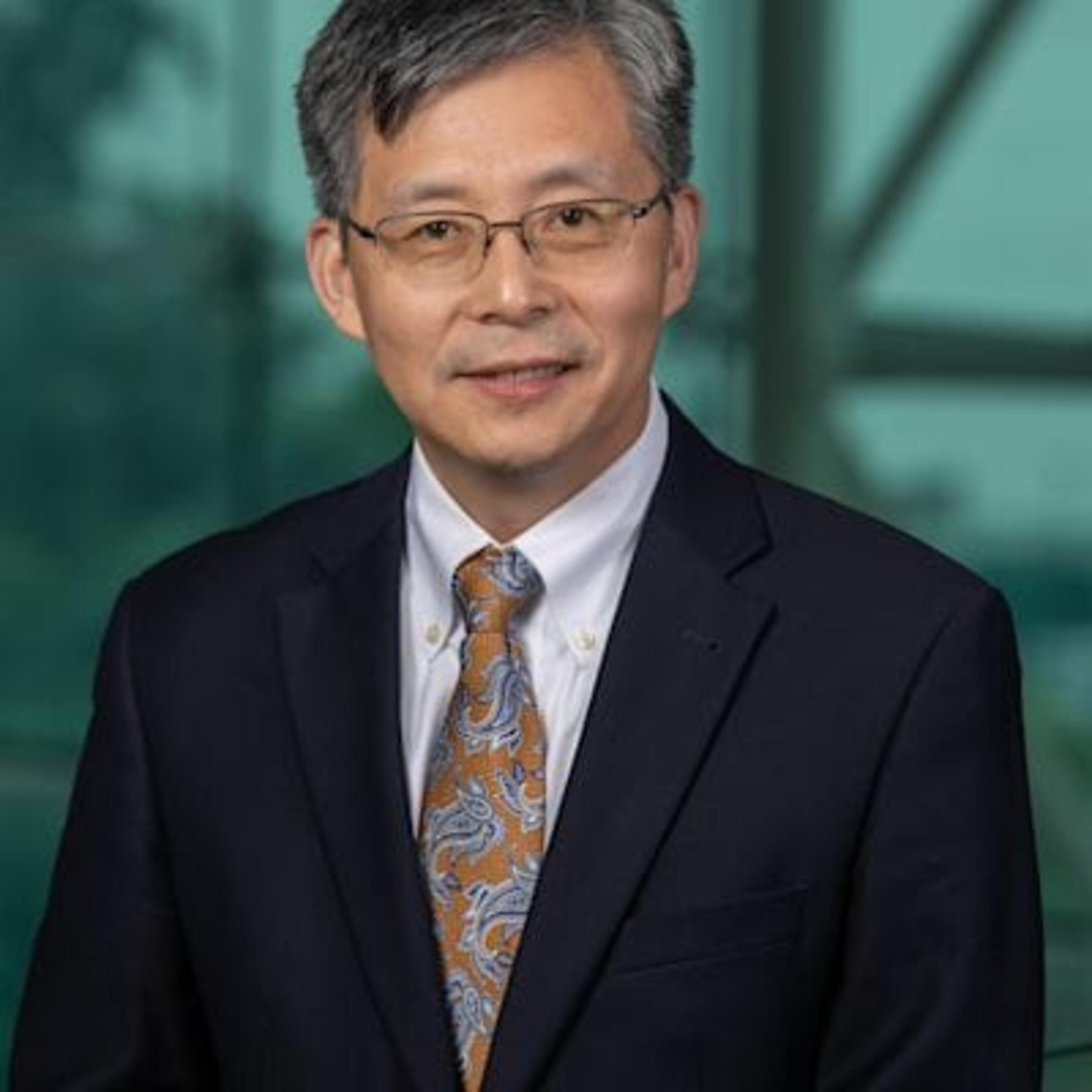 Headshot of Steve Yang