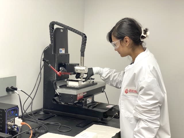 Bisma Bhatti (a BME Undergraduate student) creating a lung bioreactor using a CNC machine