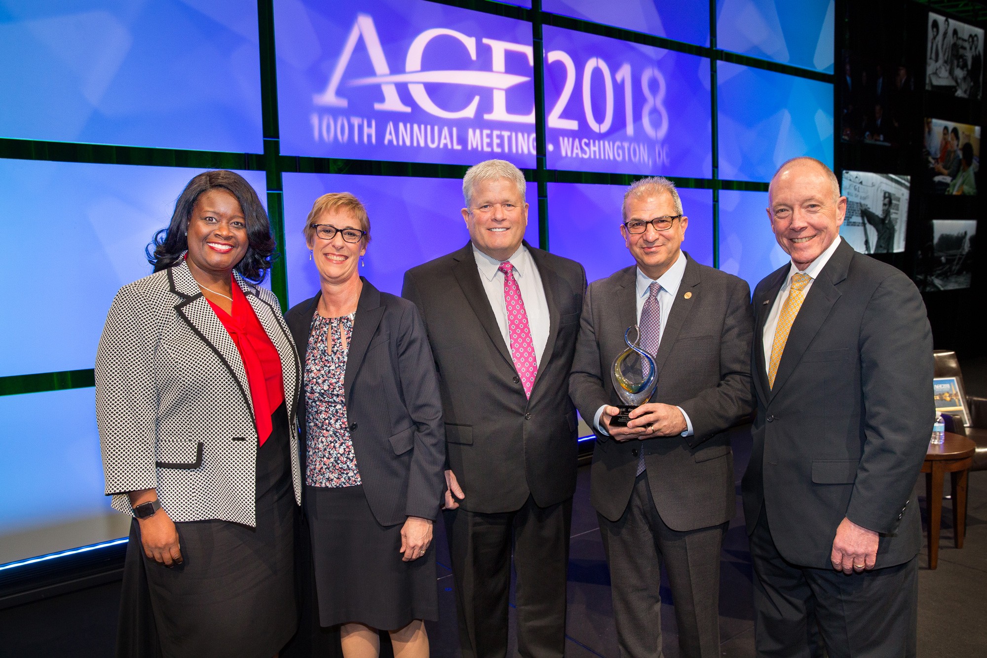 Nariman Farvardin receiving the ACE award for Institutional Transformation