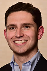 Seth Kirschner headshot