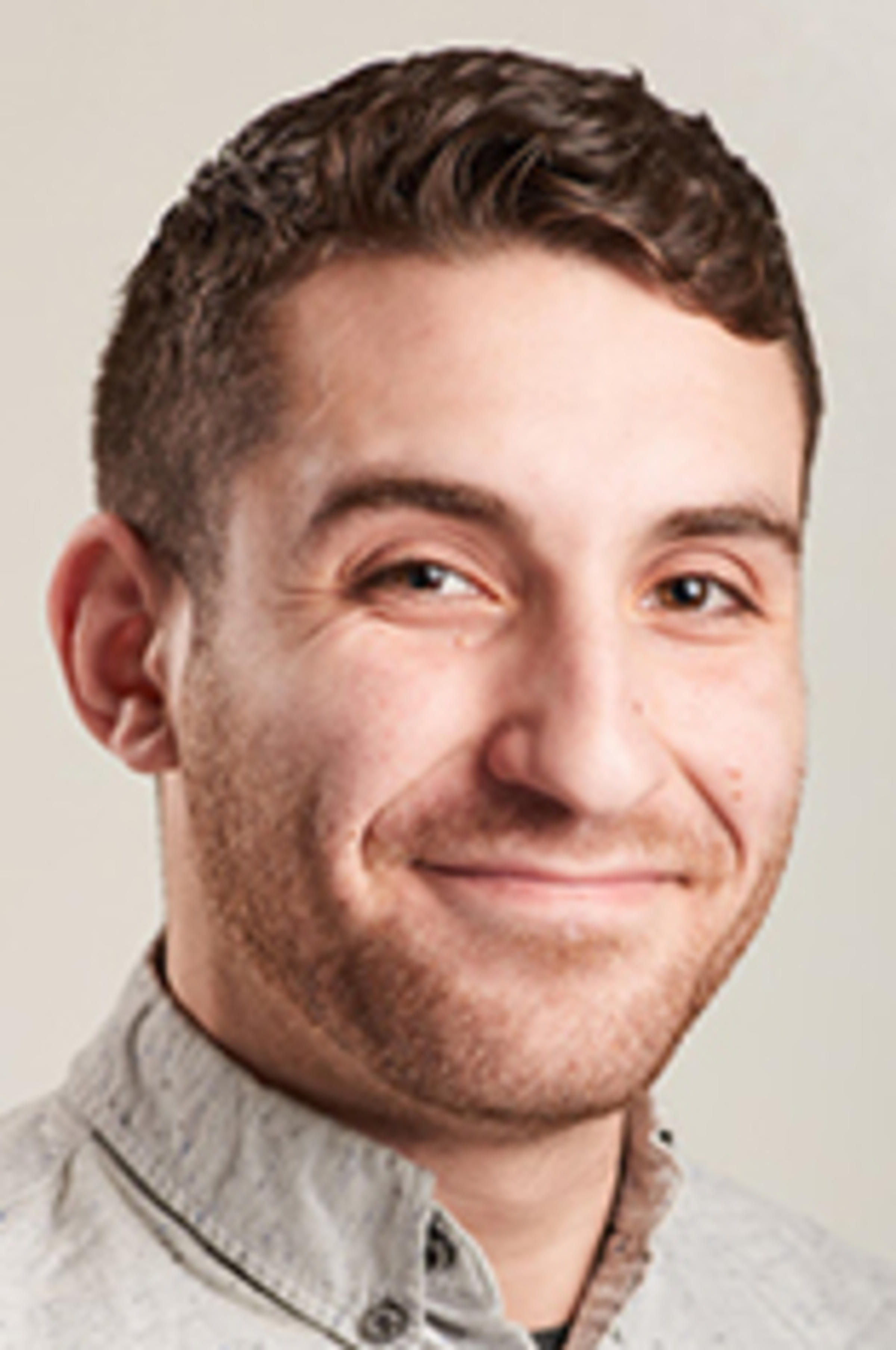 Headshot of Marshall Singer