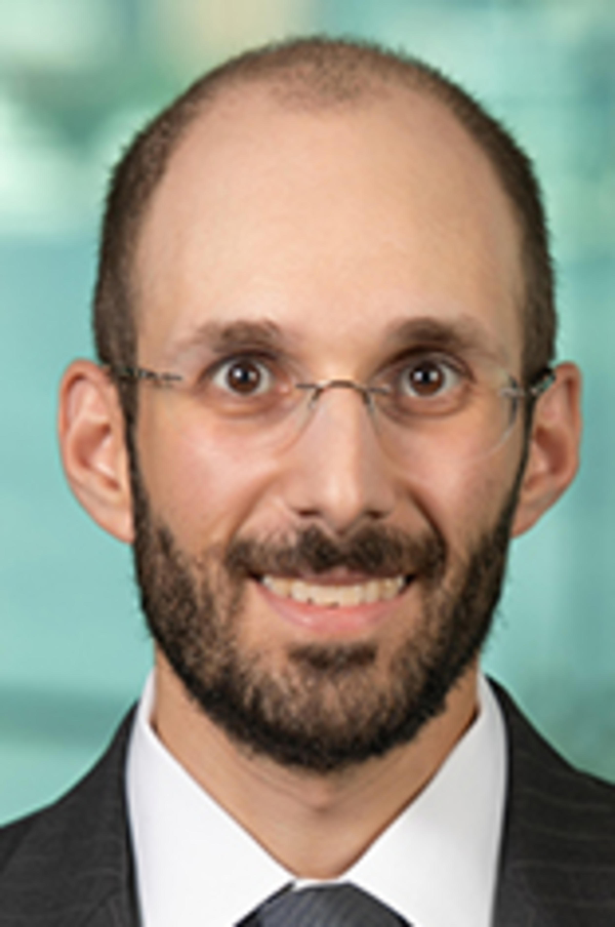 Headshot of Zach Feinstein