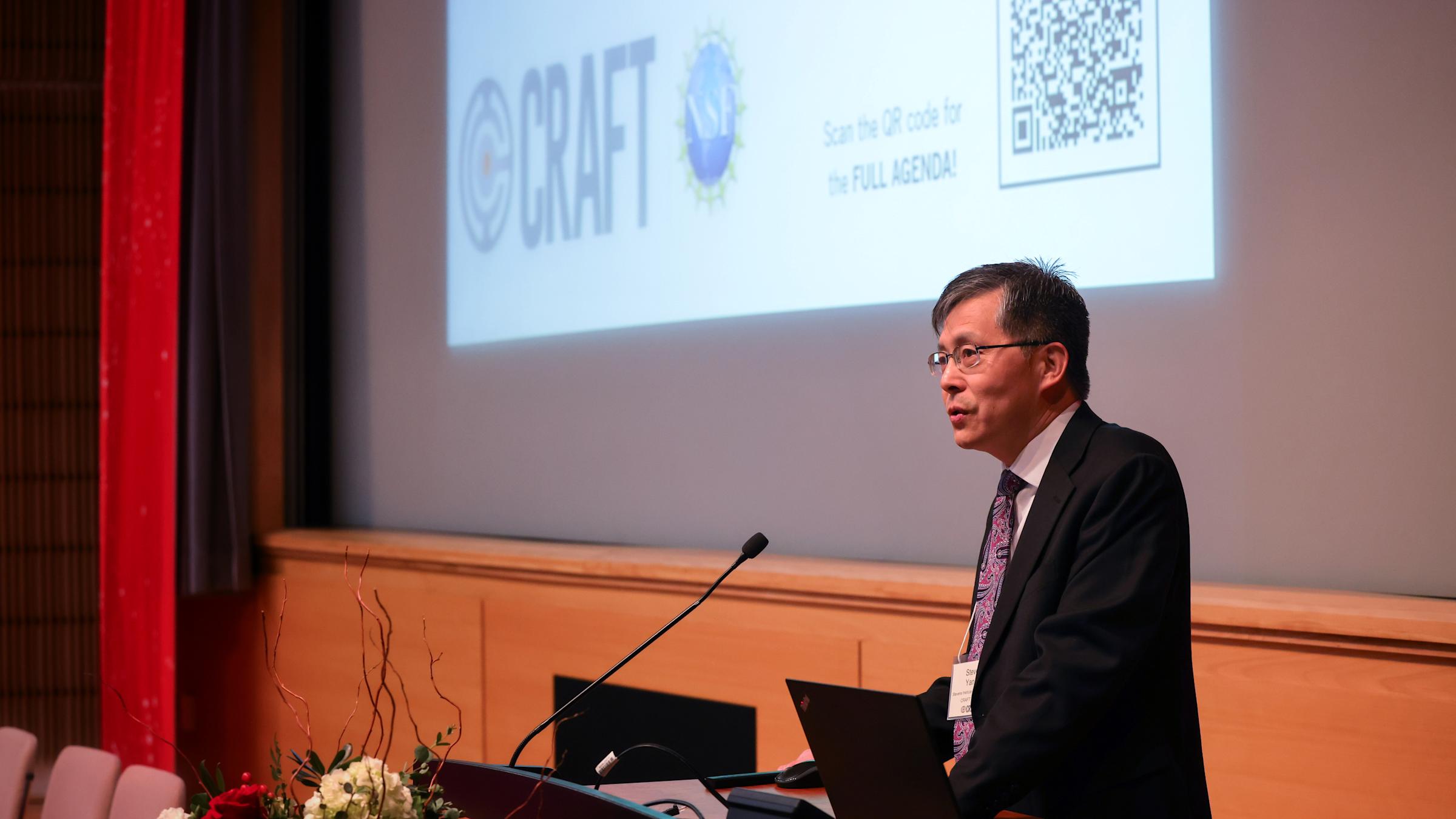 Steven Yang presents at the Spring 23 CRAFT Advisory Board Meeting