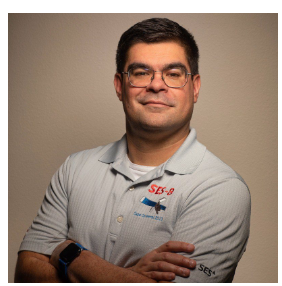 Jonathan Matos Headshot